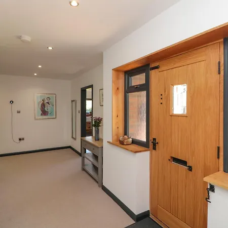 Meadowside Feriehus Ganton